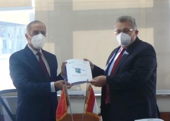 تعاون علمي بحثي بين الجامعة المصرية الصينية ووكالة الفضاء في تصنيع الأقمار الصناعية