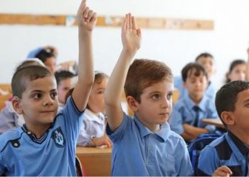 المدارس تستقبل طلابها في الأردن .. بعد عام من إغلاقها