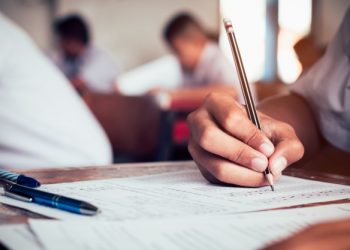 خدمة اجتماعية جامعة حلوان تصدر 7 تعليمات هامة للطلاب بشأن الامتحانات