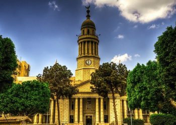 مستشفيات جامعة القاهرة