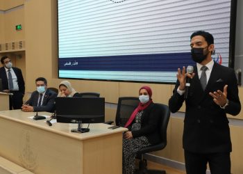 افتتاح ملتقى التعريف بفرص العمل والتوظف بـ«طب عين شمس»|صور