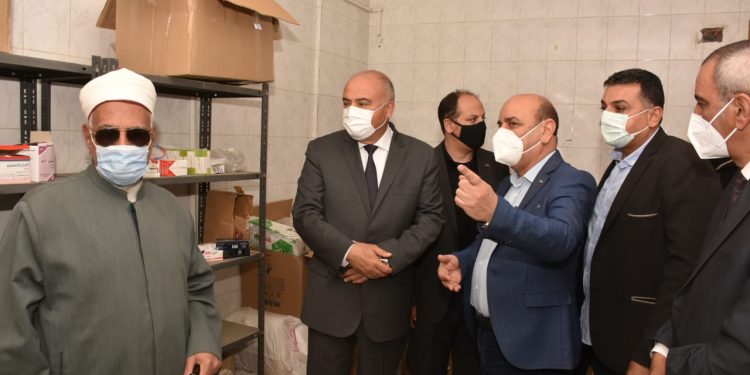 جامعة عين شمس تختتم قافلتها التنموية الشاملة بمحافظة قنا