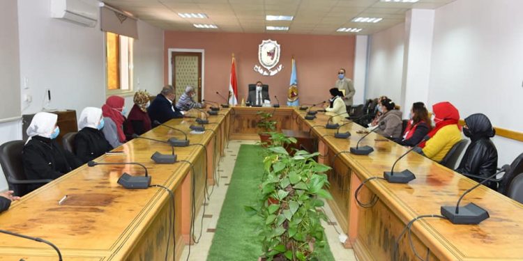 اجتياز 22 متدربا لدورة سلامة الأغذية بجامعة سوهاج