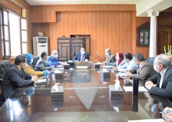 جامعة بني سويف تُناقش إجراءات التحول الرقمي