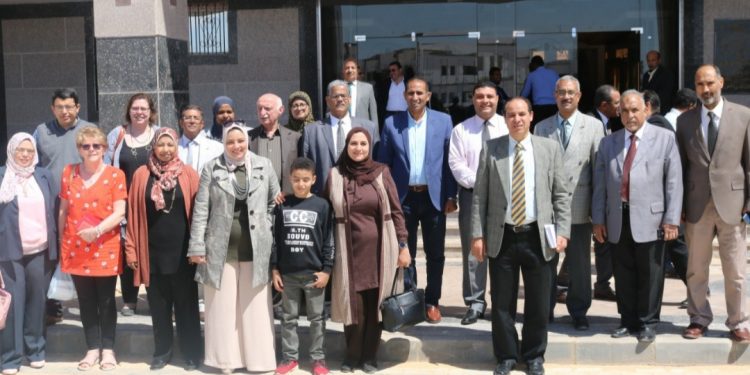 جامعة أسوان تشارك بورشة عمل "مشروع إعداد معلمي اللاجئين والمهاجرين"