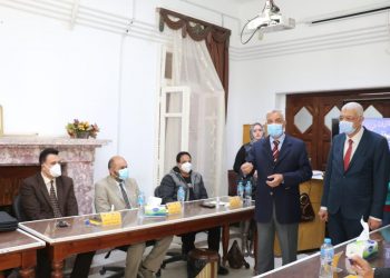 رئيس جامعة المنوفية يُعدد فوائد الدورات التدريبية لتأهيل القيادات الجامعية