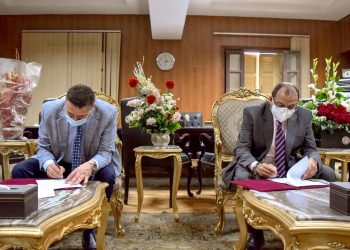 رئيس جامعة بني سويف: نسعى لتوفير جميع الخدمات الصحية بالمستشفى الجامعي