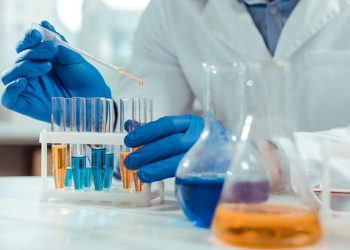 كندا بصدد إنتاج لقاح نباتي لمواجهة فيروس كورونا