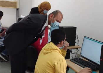 بدء الاختبارات الإلكترونية في كلية الصيدلة جامعة حلوان