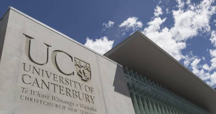 جامعة كانتربري تقدم منحة لطلاب الماجستير في نيوزلندا