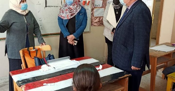 وكيل تعليم الإسكندرية: انتظام العملية التعليمية بالمحافظة واستعداد جميع مدارس لاستقبال الطلاب