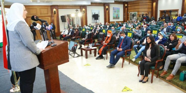 على جمعة: تجربة المدارس المجتمعية أثبتت نجاحها ومصر الخير أنشأت أكثر من الألف مدرسة