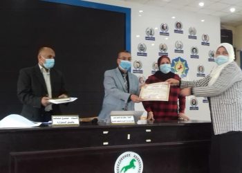 وكيل تعليم الشرقية: الأم الوحيدة القادرة على ضخ جيل يستطيع قيادة مسيرة الوطن للأمام