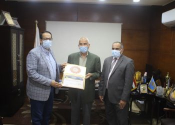 تعليم الغربية تكرم الطلاب الفائزين في مسابقتي الإلقاء الشعري وأعياد الطفولة