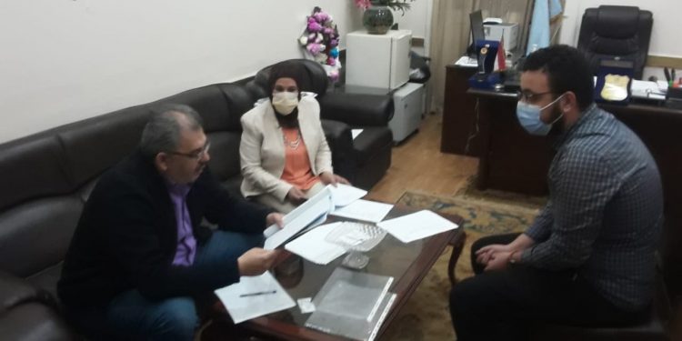 آداب جامعة القاهرة تواصل مقابلة الطلاب المشاركين بالمشروع الوطني للقراءة