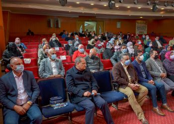 تعليم بورسعيد: يحق للطالب اصطحاب ورقة المفاهيم بدلًا من الكتاب المدرسى