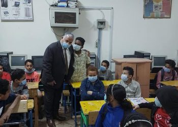 تعليم أسوان: رصد عدة مخالفات بمجموعات التقوية وإحالتها للتحقيق