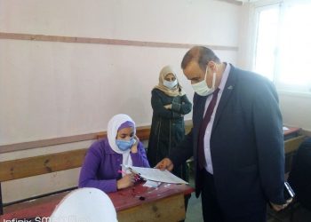 تعليم مطروح: متابعة ميدانية لرصد الانضباط بمدارس المحافظة وتقرير يومي عن سير الامتحان