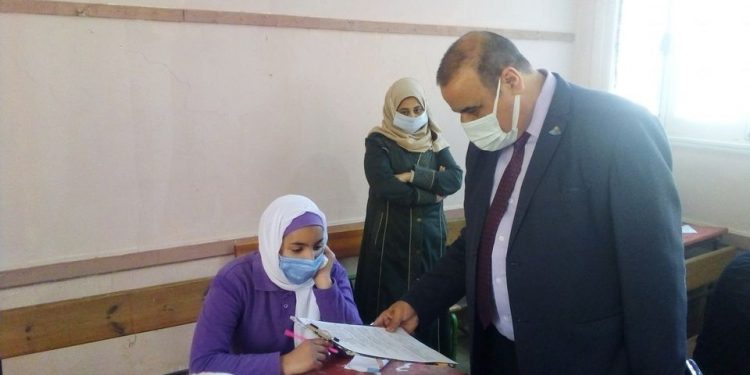 تعليم مطروح: متابعة ميدانية لرصد الانضباط بمدارس المحافظة وتقرير يومي عن سير الامتحان