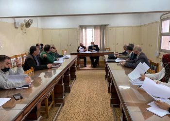 تعليم الدقهلية تناقش خطوات إنشاء مقار لبنوك الأسئلة على مستوى المديرية