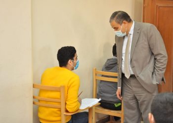 رئيس جامعة كفرالشيخ: توفير بيئة آمنة وجو مناسب للطلاب لأداء الامتحانات
