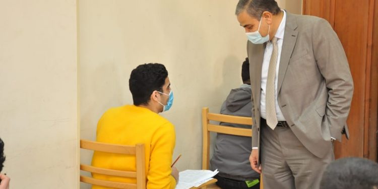 رئيس جامعة كفرالشيخ: توفير بيئة آمنة وجو مناسب للطلاب لأداء الامتحانات