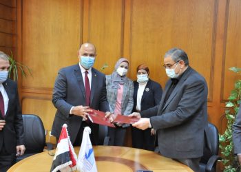 جامعة كفرالشيخ تيحث سبل التعاون مع وفد البنك الأهلي 