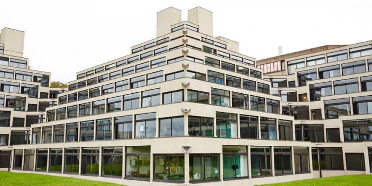 المماطلة تتصدر المشهد.. الصحة العالمية تعد بنشر نتائج تقرير منشأ كورونا الأسبوع المقبل