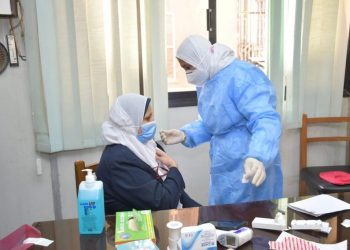 الأزهر الشريف: لقاح كوفيد-19 لا يفسد الصيام