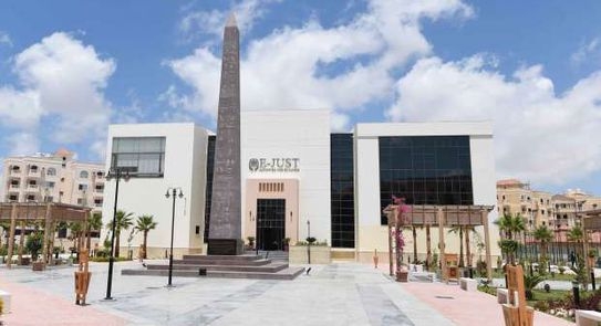 دورة لتنمية المهارات وورشة عمل فى الروبوت”نشاط طلابي” بالجامعة المصرية اليابانية