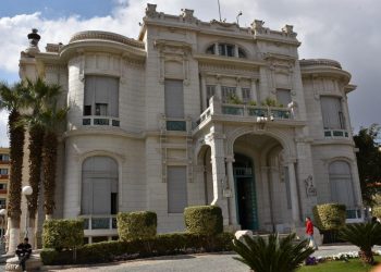 إنشاء حاضنة الابتكار التكنولوجية بجامعة عين شمس