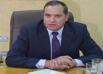 رئيس جامعة سوهاج يضع حجر الأساس لمبنى مركز الدراسات البيئية والبحرية بالقصير