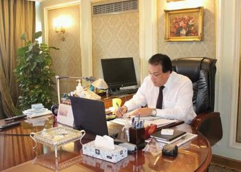 بتكلفة 860 مليون جنيه.. وزير التعليم العالي يستعرض تقريرًا ميدانيًا عن مشروعات جامعة بورسعيد