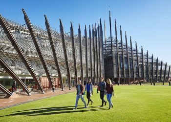 جامعة إديث كوان تقدم منحة لطلاب البكالوريوس في أستراليا