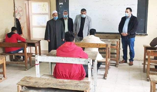 الوكيل الثقافي للإسكندرية الأزهرية يتفقد لجان الامتحانات لليوم الرابع على التوالي