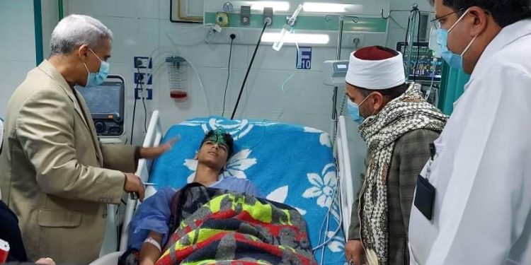 وكيل وزارة الصحة يتابع الحالة الصحية لطلاب معهد بنين تلبانه الإعدادي بالمستشفى الدولي بالمنصورة