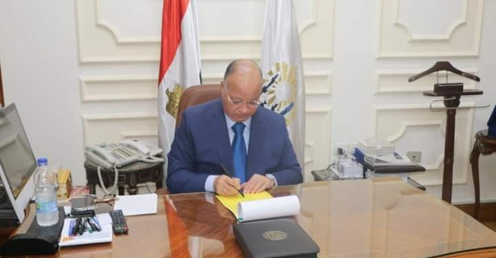 محافظ القاهرة يعتمد نتيجة الفصل الدراسي الأول للشهادة الاعدادية بنسبة نجاح 98.9 %