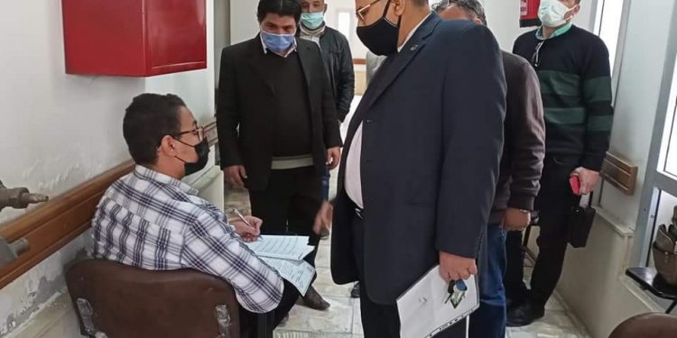 عميد إعلام الأزهر يتفقد لجان امتحانات الفترة المسائية