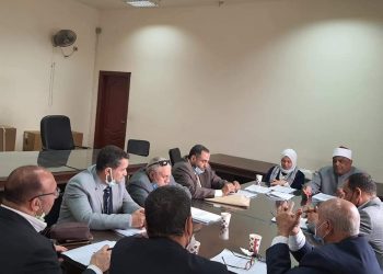 الصعيدي وعباس شومان يجتمعان لوضع ضوابط إجراءات تسجيل رسائل الماجستير قسم الشريعة بالأزهر