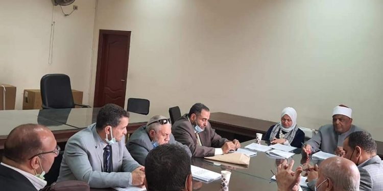 الصعيدي وعباس شومان يجتمعان لوضع ضوابط إجراءات تسجيل رسائل الماجستير قسم الشريعة بالأزهر