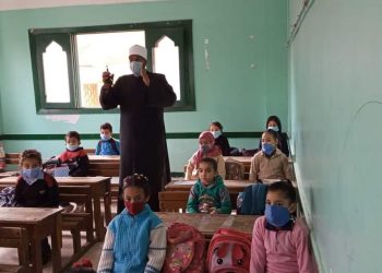  رئيس كفر الشيخ الأزهرية يتفقد سير الدراسة وانتظام الدارسين بالمنطقة