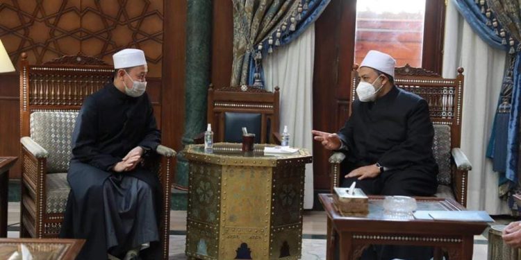 مفتي ماليزيا: الأزهر منبع العلم الذي نقتدي به في ماليزيا