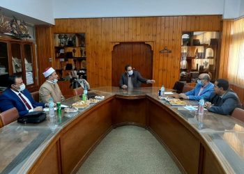 نائب رئيس جامعة الأزهر يوجه المكتب الفني لمتابعة ملف الجودة بكليات الفرع بأسيوط
