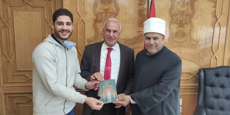 نائب رئيس جامعة الأزهر: طالب كلية الهندسة الزراعية نموذج يحتذى به علميًّا وخلقيًّا