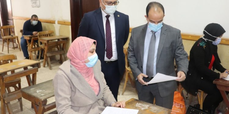 أبو الغيط يتفقد امتحانات الدراسات العليا بقطاع طب الأزهر