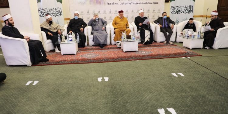 بالصور.. علماء الأزهر وشيوخ التصوف يحتفلون بذكرى الإسراء والمعراج
