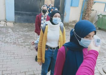 لماذا تعقد «التعليم» 3 امتحانات تجريبية؟.. "شوقي" يوضح