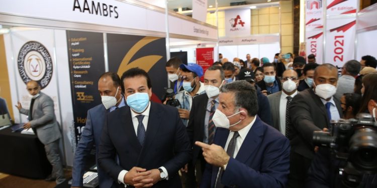 رئيس جامعة بنها الأسبق: منظومة التعليم العالي تشهد تنوعا كبيرا