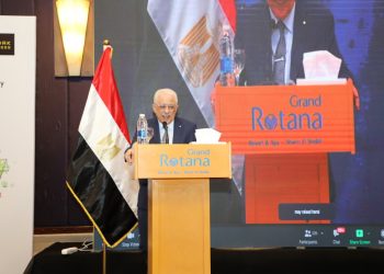 الامتحان التجريبي لأولى ثانوي.. «شوقي» للطلاب: الاختبار بلا درجات