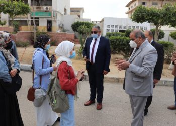 رئيس جامعة الأزهر يتفقد فرع البنات ويتابع أعمال الصيانة بالمدينة الجامعية